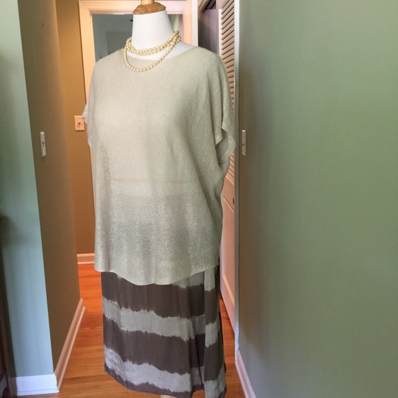 Eileen Fisher Dresses & Skirts - Eileen Fisher Knit Top and Silk Skirt Size Large